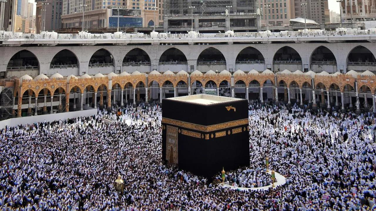 Plan Your Spiritual Journey with Salah Travels