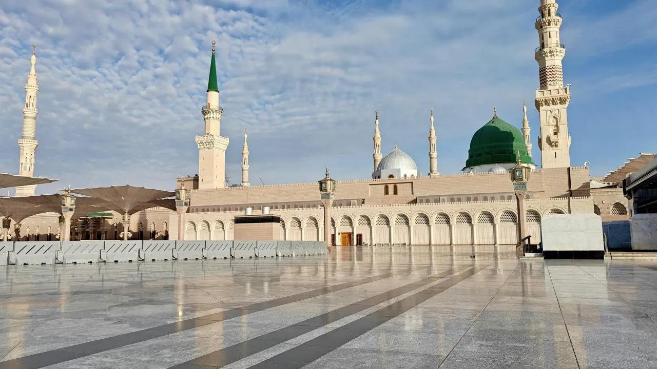 Umrah Travel Agency from California Helping Pilgrims Experience a Peaceful Spiritual Journey